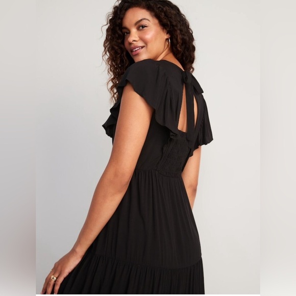 Old Navy Fit & Flare Smocked Midi Dress XXL Black Tiered Flutter Sleeve Tie Back - Picture 3 of 9